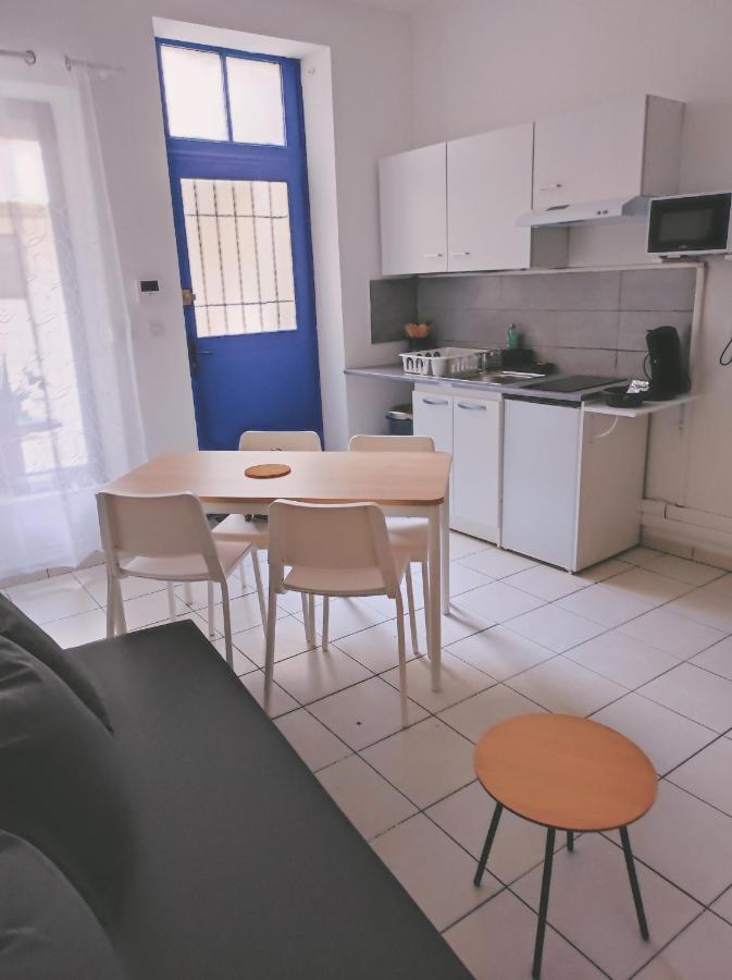 Appartement Cosy En Centre Centre-Ville . . . Nîmes Dış mekan fotoğraf