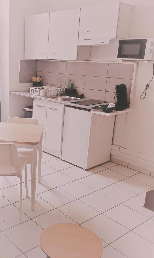 Appartement Cosy En Centre Centre-Ville . . . Nîmes Dış mekan fotoğraf