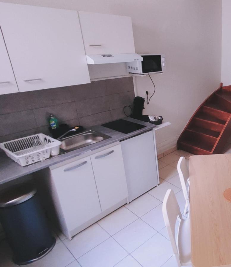 Appartement Cosy En Centre Centre-Ville . . . Nîmes Dış mekan fotoğraf